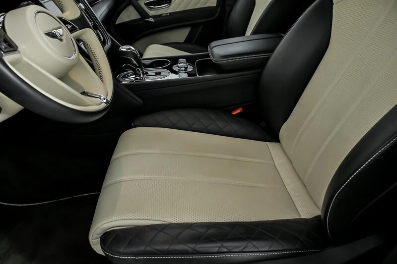 2019 Bentley Bentayga - Image 20 of 31