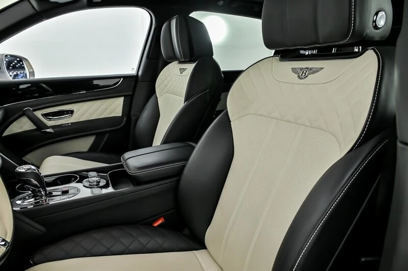 2019 Bentley Bentayga - Image 21 of 31