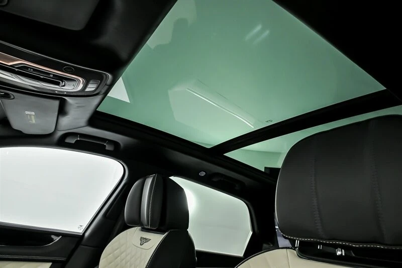 2019 Bentley Bentayga - Image 22 of 31