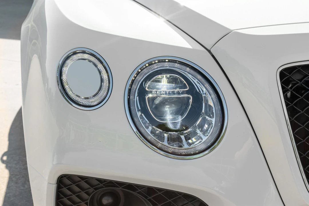 2019 Bentley Bentayga - Image 27 of 31