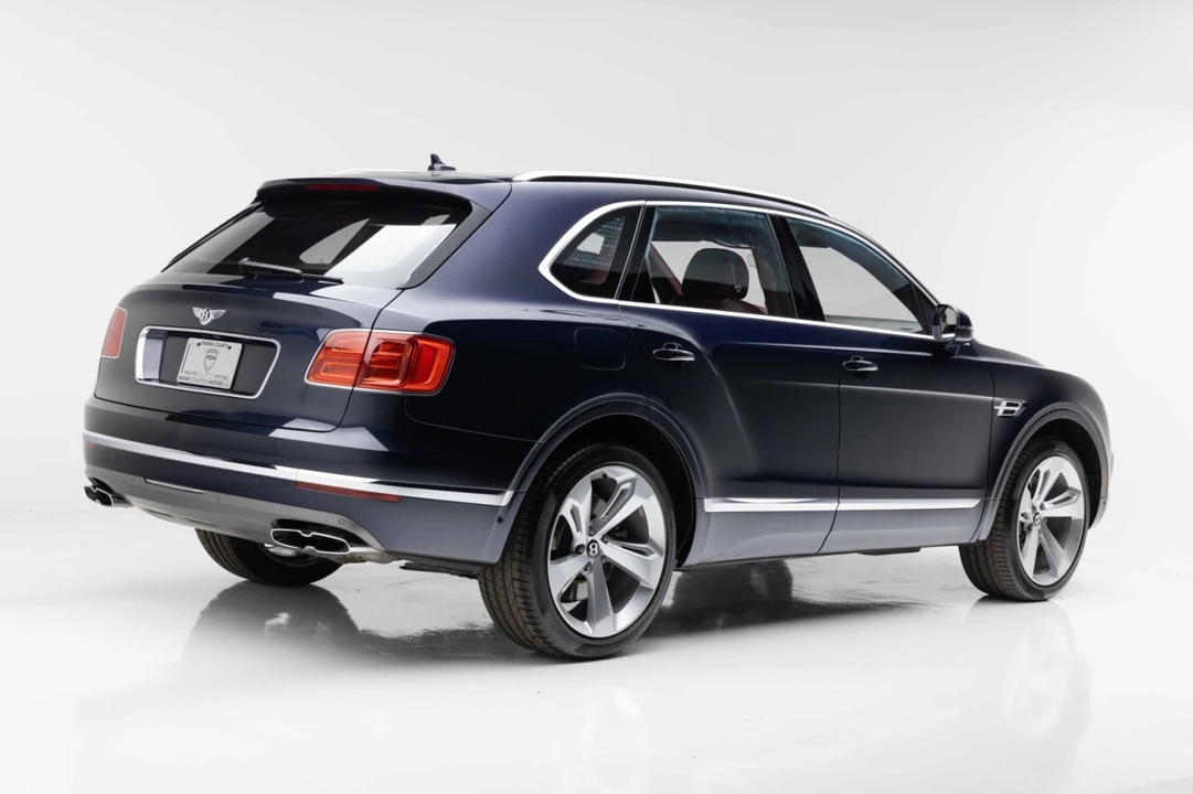 2019 Bentley Bentayga - Image 11 of 31