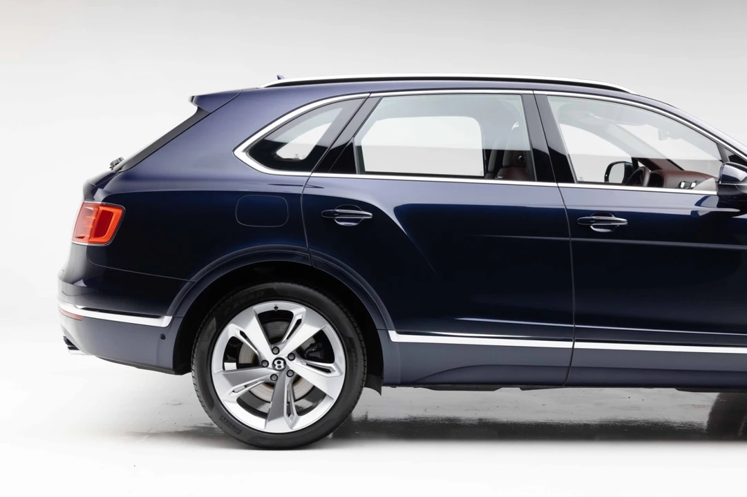 2019 Bentley Bentayga - Image 21 of 31