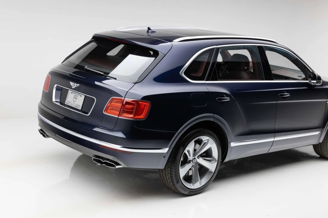 2019 Bentley Bentayga - Image 27 of 31
