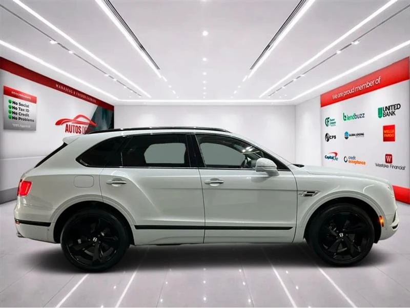 2019 Bentley Bentayga - Image 7 of 20