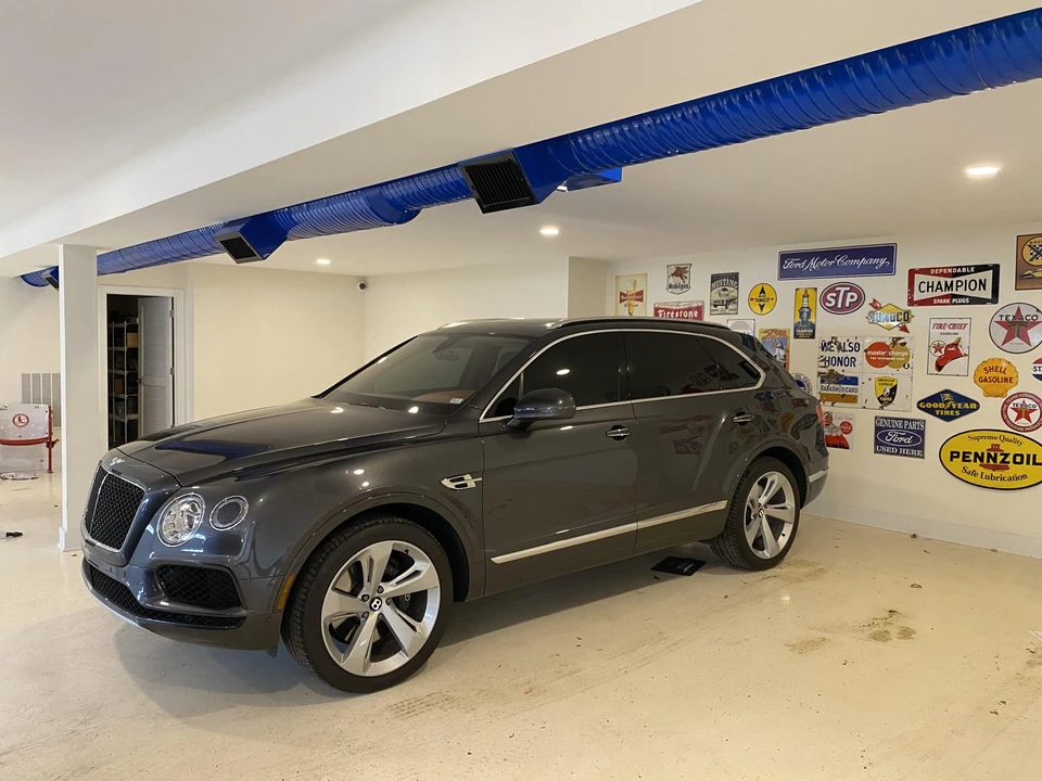 2019 Bentley Bentayga - Image 9 of 31
