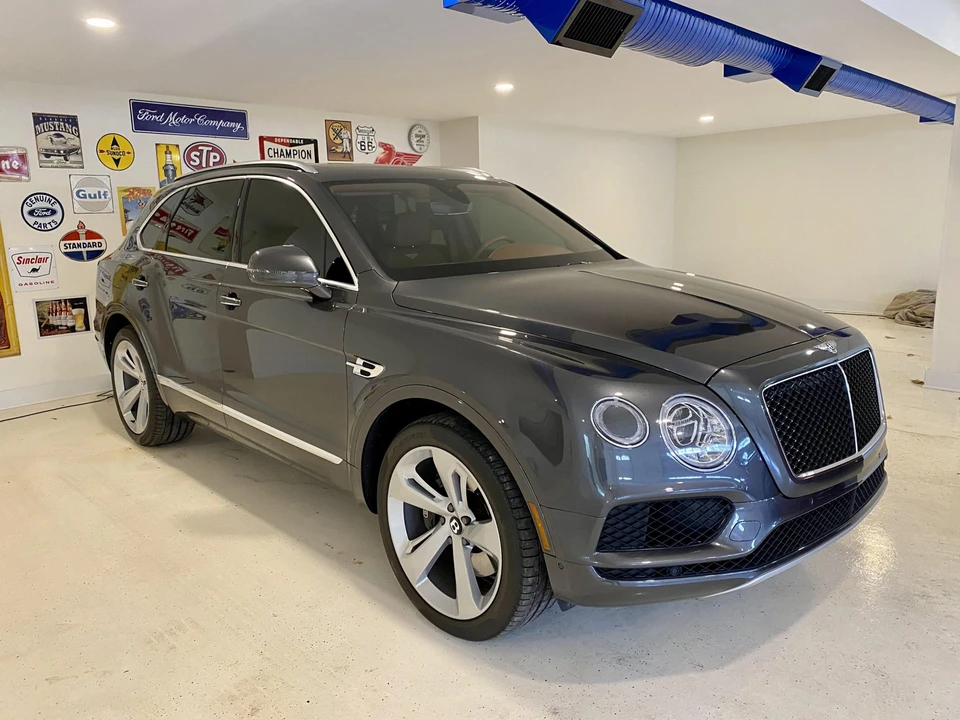 2019 Bentley Bentayga - Image 10 of 31