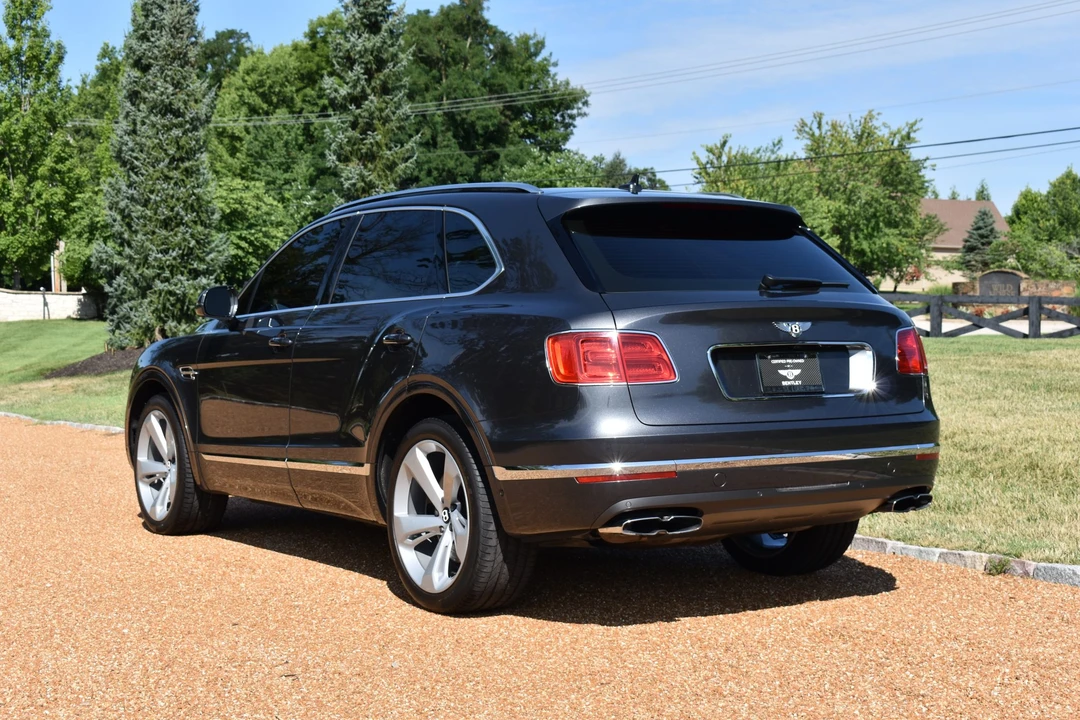 2019 Bentley Bentayga - Image 7 of 31