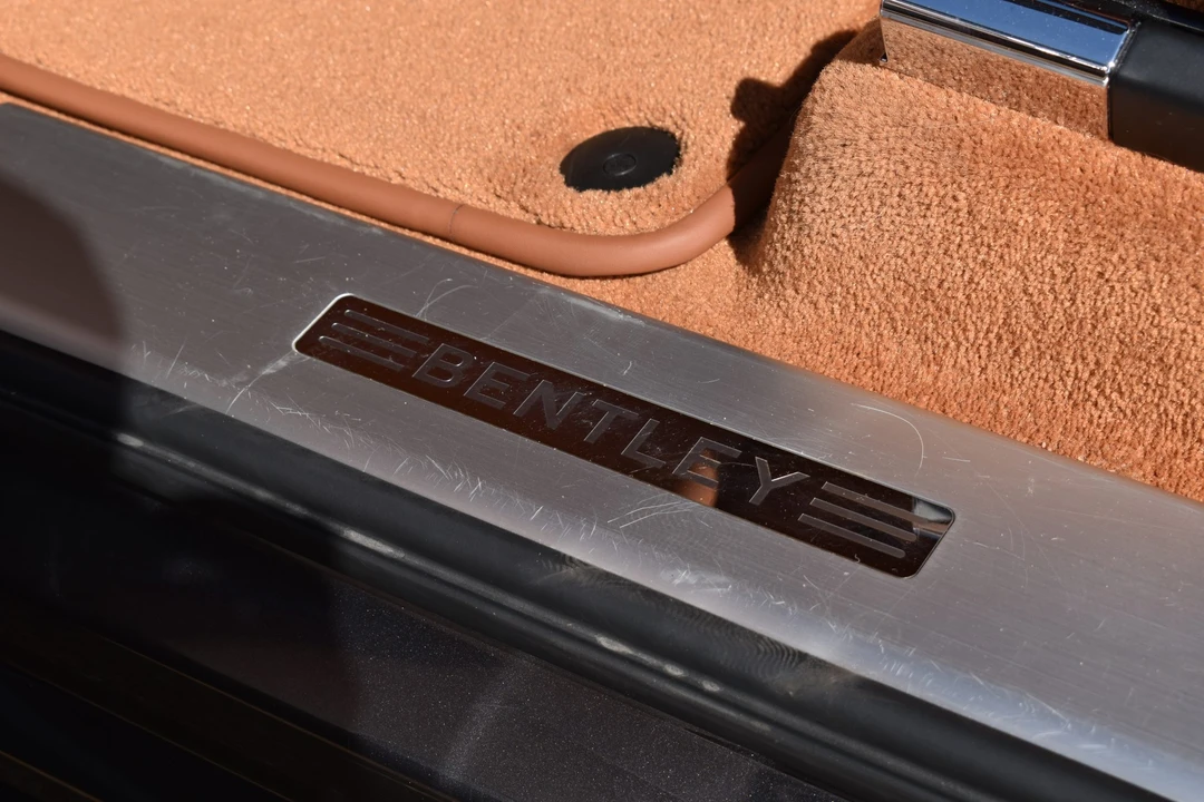 2019 Bentley Bentayga - Image 20 of 31