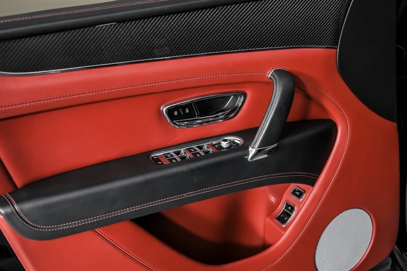 2019 Bentley Bentayga - Image 18 of 21