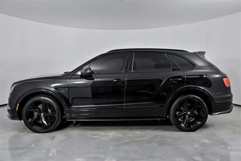 2019 Bentley Bentayga - Image 8 of 21