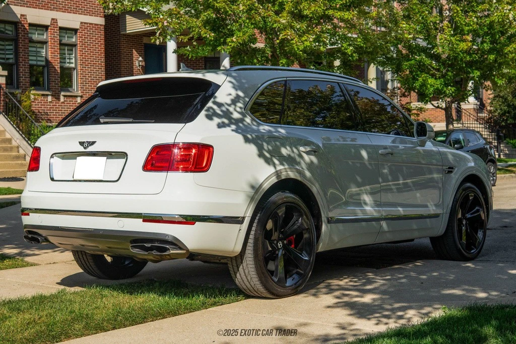2019 Bentley Bentayga - Image 8 of 12