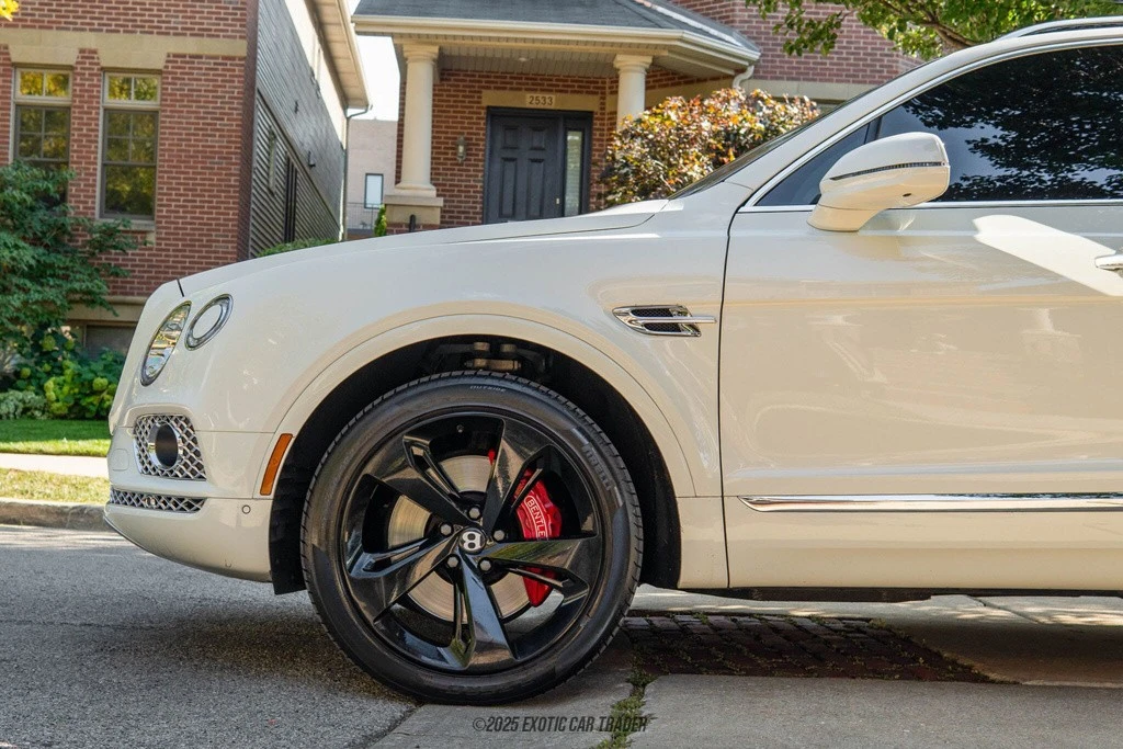 2019 Bentley Bentayga - Image 4 of 12