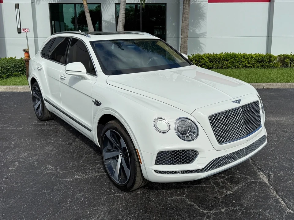 2019 Bentley Bentayga - Image 5 of 21