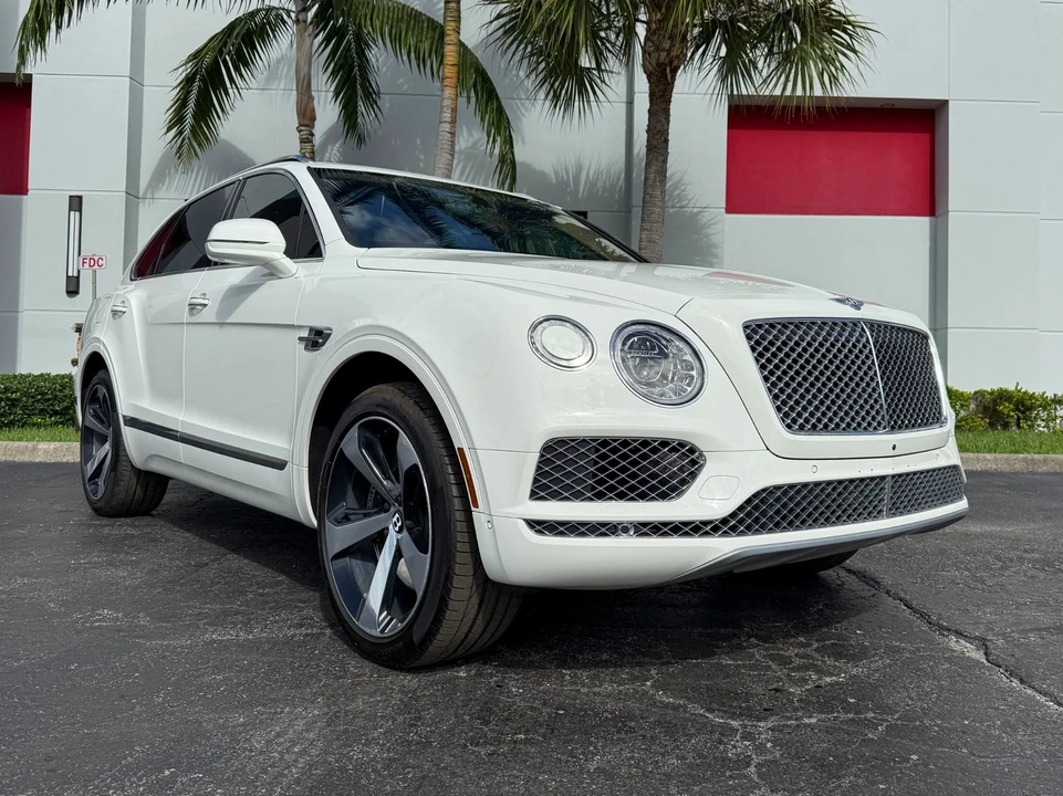 2019 Bentley Bentayga - Image 6 of 21