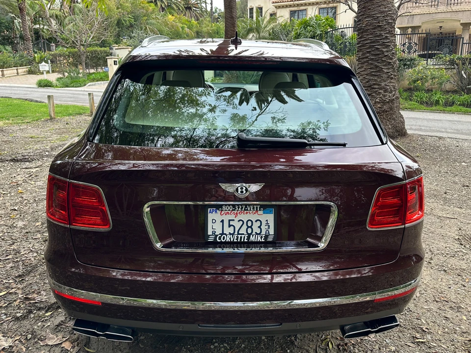 2019 Bentley Bentayga - Image 21 of 31