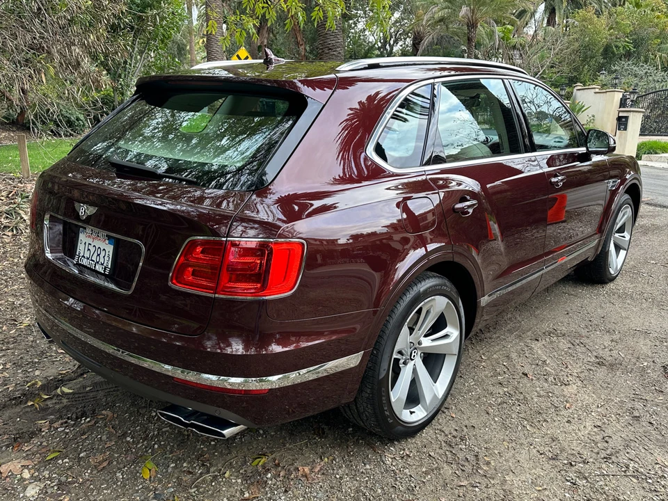 2019 Bentley Bentayga - Image 20 of 31