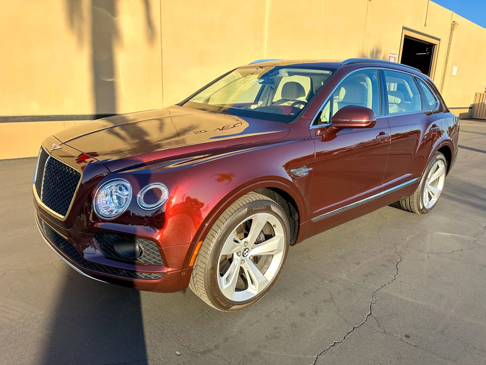 2019 Bentley Bentayga - Image 3 of 31