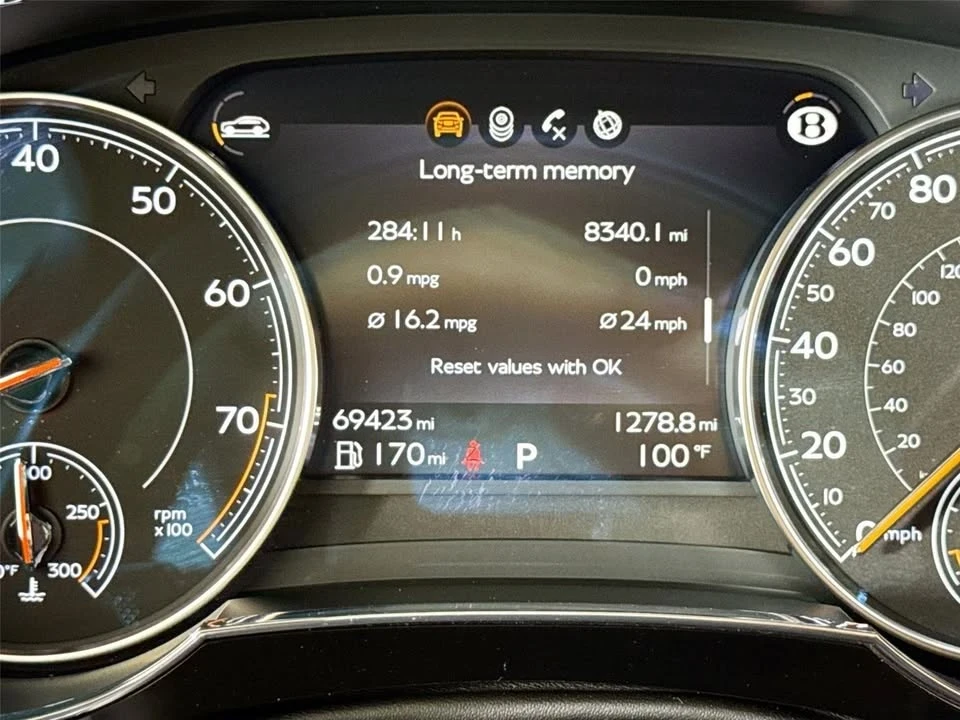 2019 Bentley Bentayga - Image 14 of 20