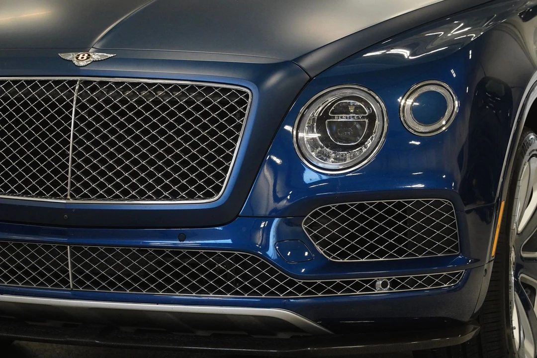 2019 Bentley Bentayga - Image 7 of 12