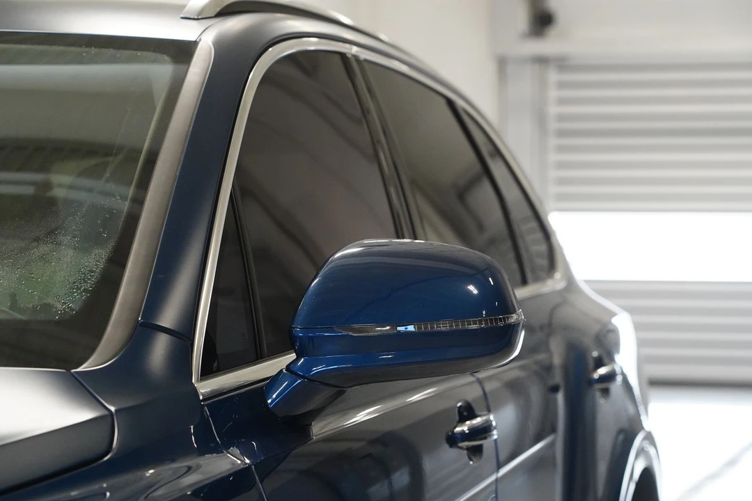 2019 Bentley Bentayga - Image 8 of 12