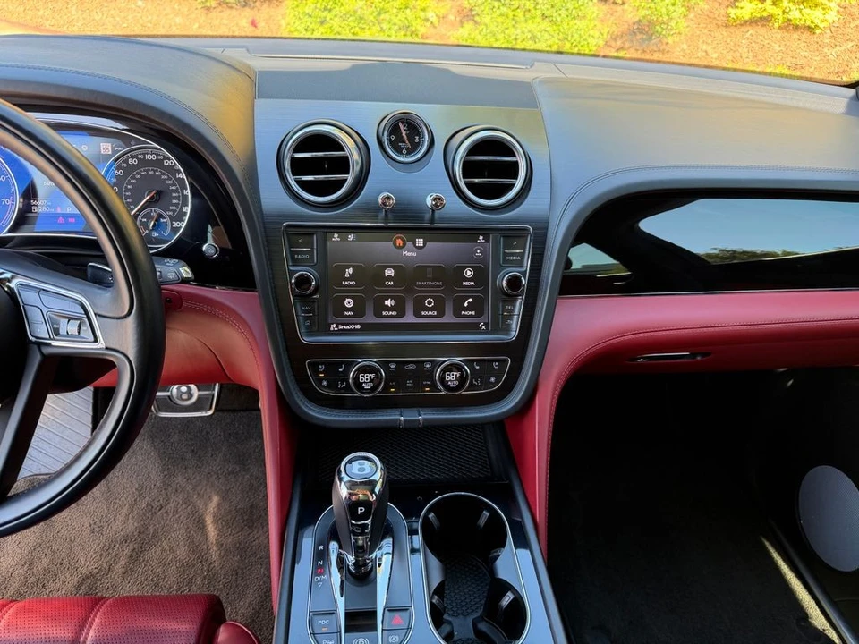 2019 Bentley Bentayga - Image 6 of 31