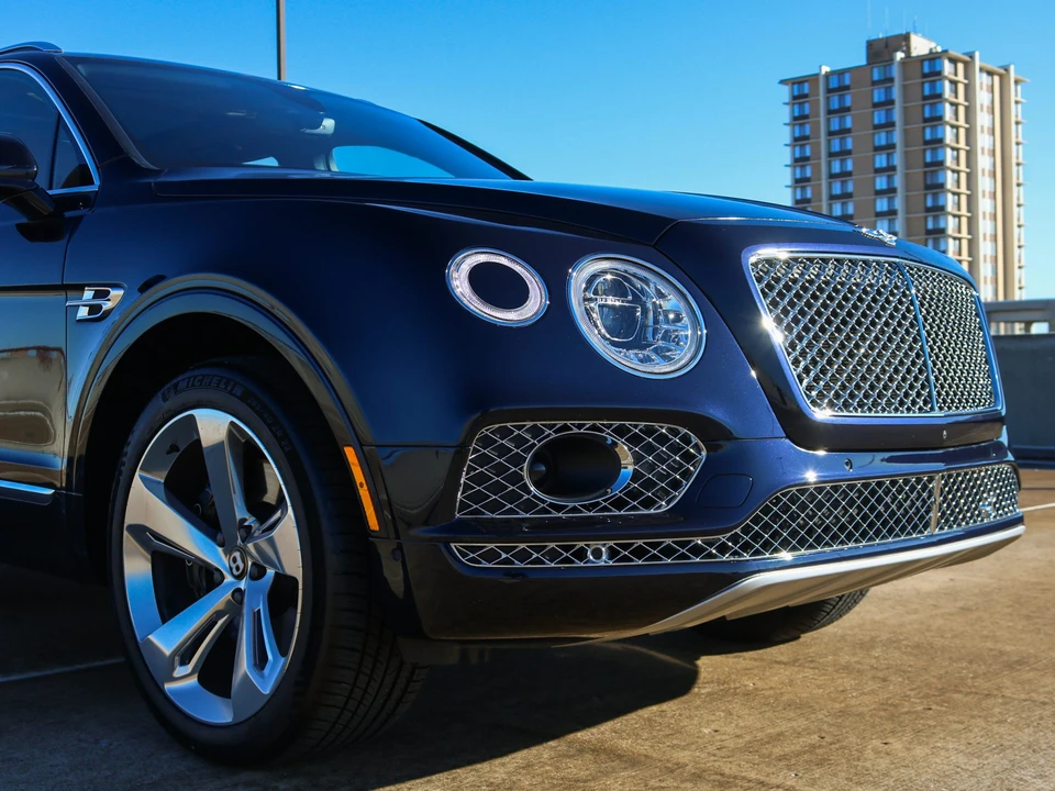 2019 Bentley Bentayga - Image 17 of 31