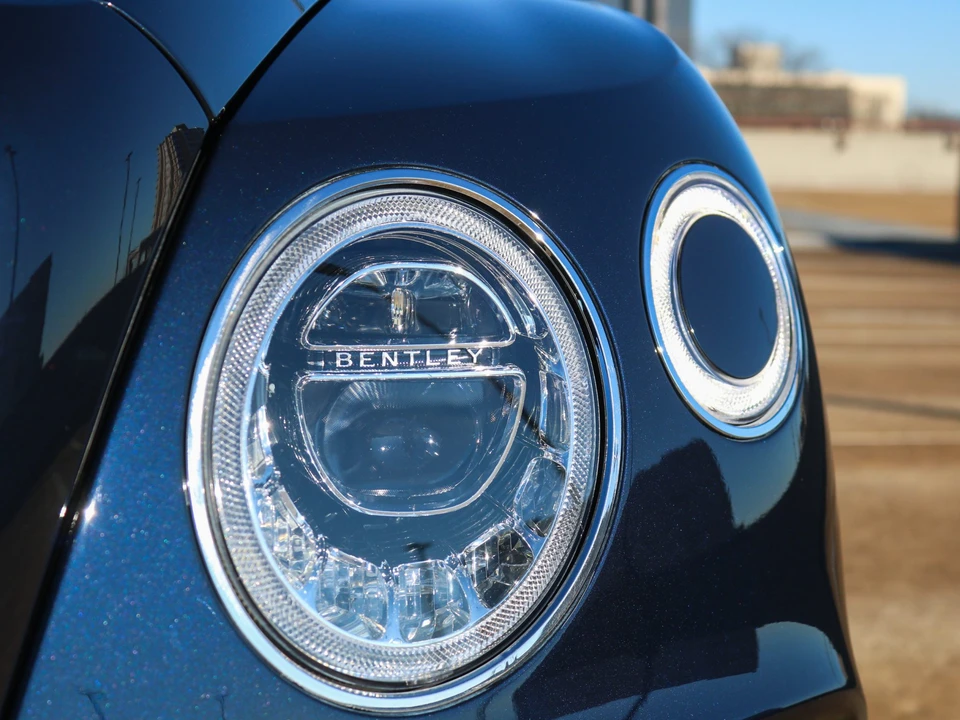 2019 Bentley Bentayga - Image 25 of 31