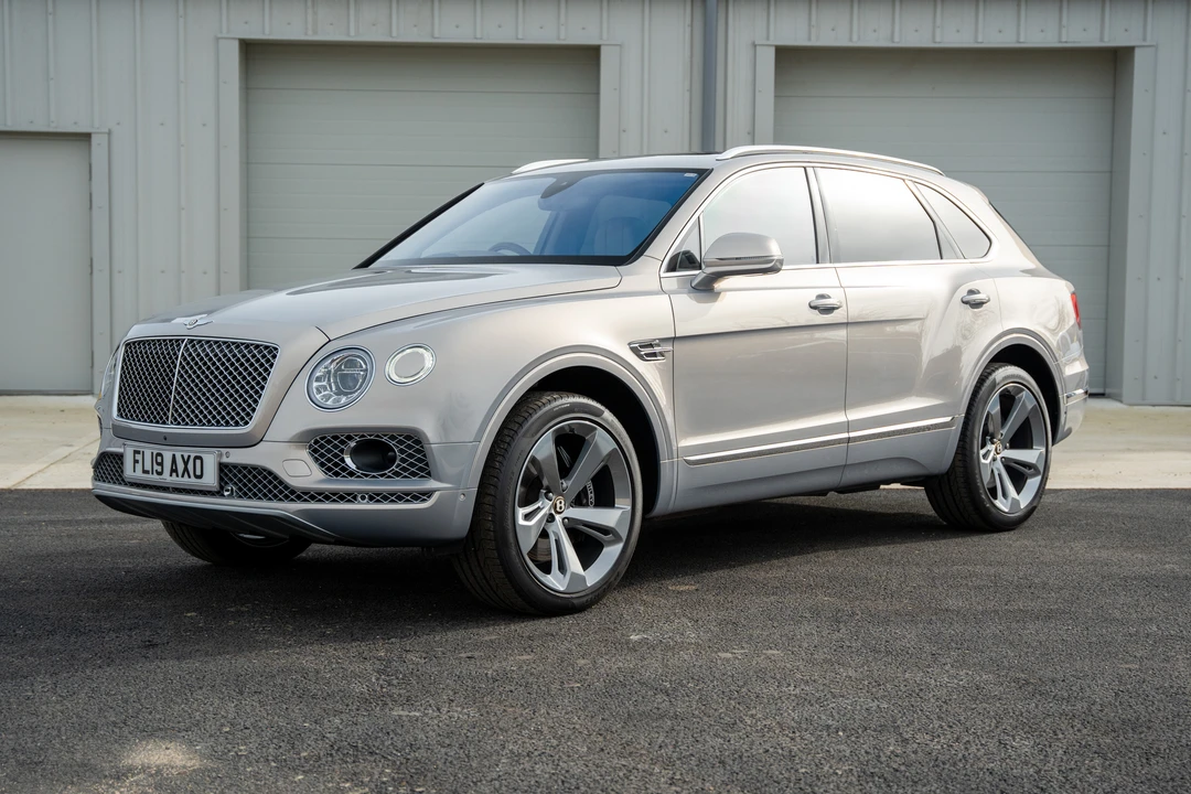 2019 Bentley Bentayga - Image 3 of 31