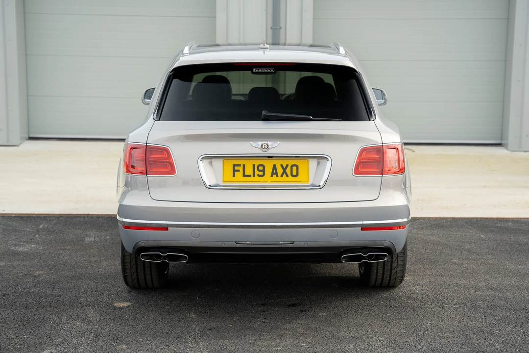 2019 Bentley Bentayga - Image 6 of 31