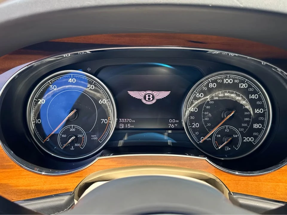2019 Bentley Bentayga - Image 14 of 20