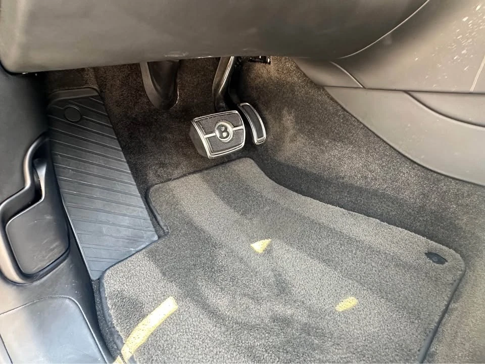 2019 Bentley Bentayga - Image 17 of 20
