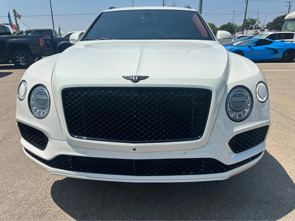 2019 Bentley Bentayga - Image 2 of 9
