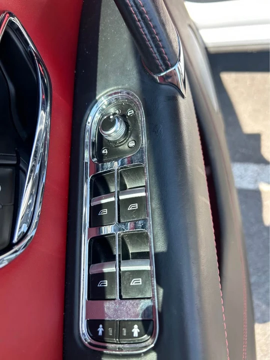 2019 Bentley Bentayga - Image 12 of 20
