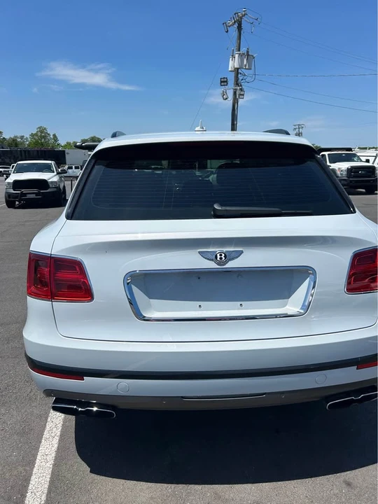 2019 Bentley Bentayga - Image 3 of 20