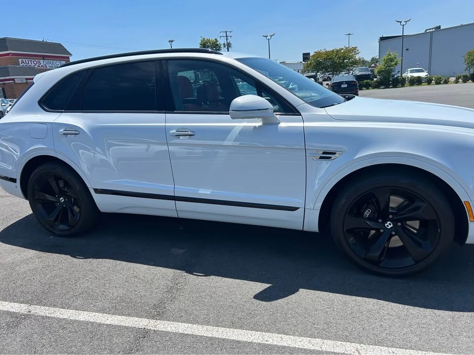 2019 Bentley Bentayga - Image 4 of 20