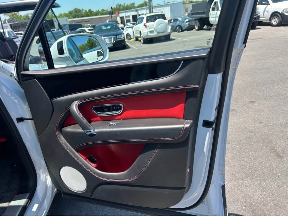 2019 Bentley Bentayga - Image 5 of 20
