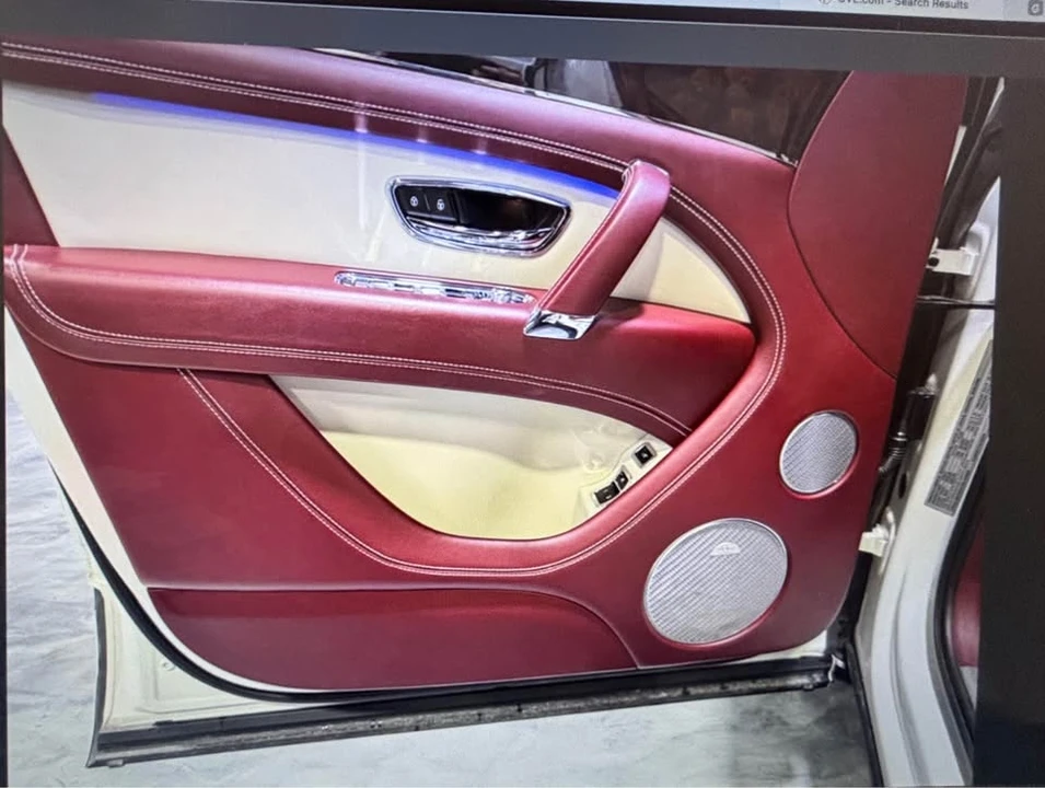 2019 Bentley Bentayga - Image 7 of 17