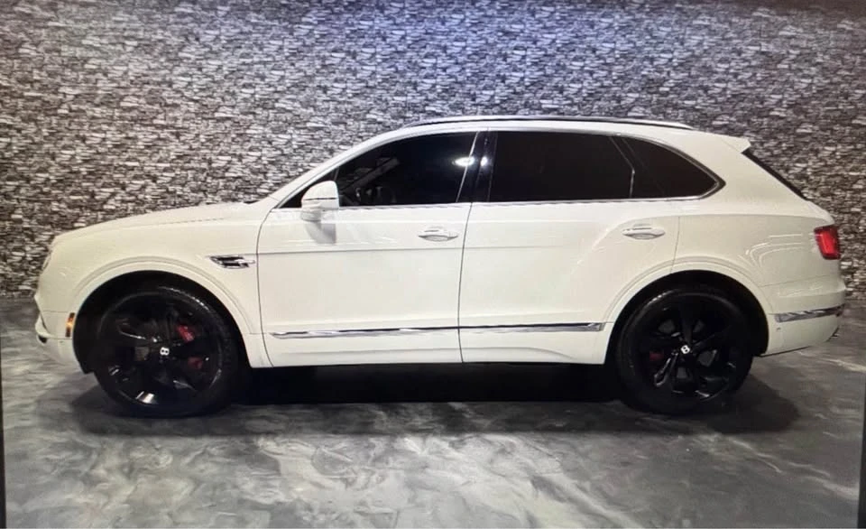 2019 Bentley Bentayga - Image 3 of 17