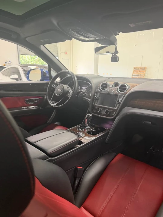 2019 Bentley Bentayga - Image 5 of 5