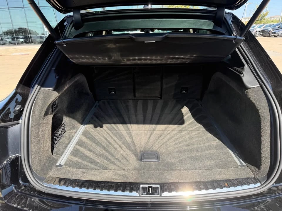 2019 Bentley Bentayga - Image 14 of 16