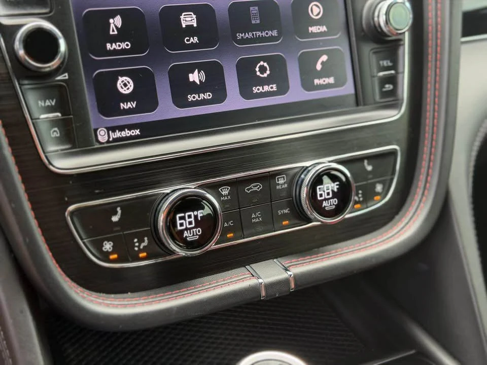 2019 Bentley Bentayga - Image 18 of 20