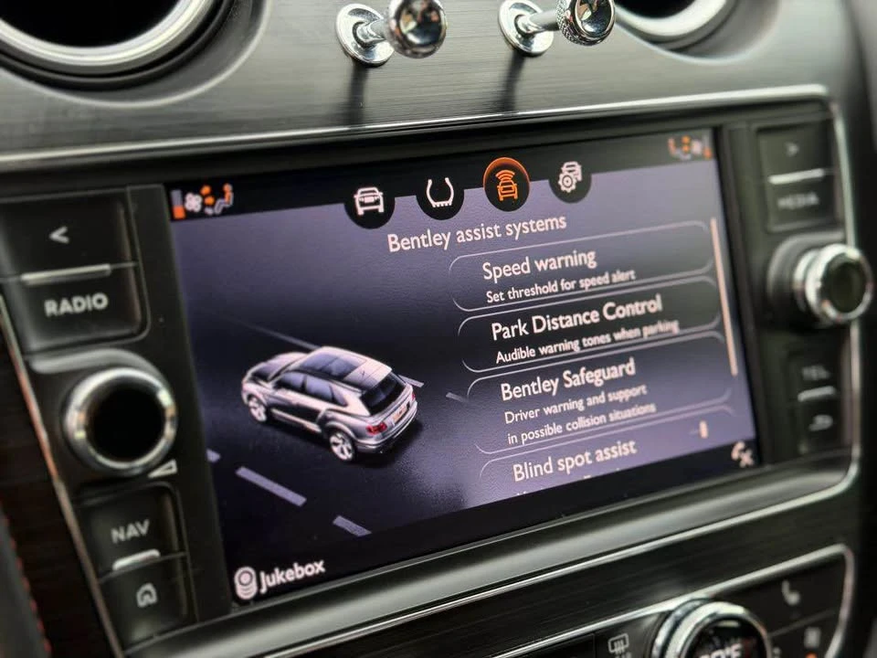 2019 Bentley Bentayga - Image 17 of 20