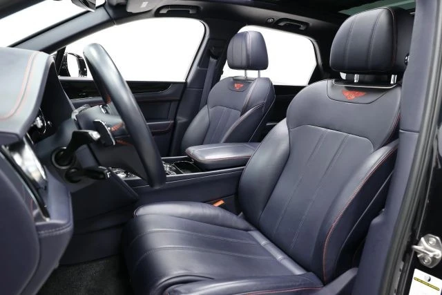 2019 Bentley Bentayga - Image 14 of 31