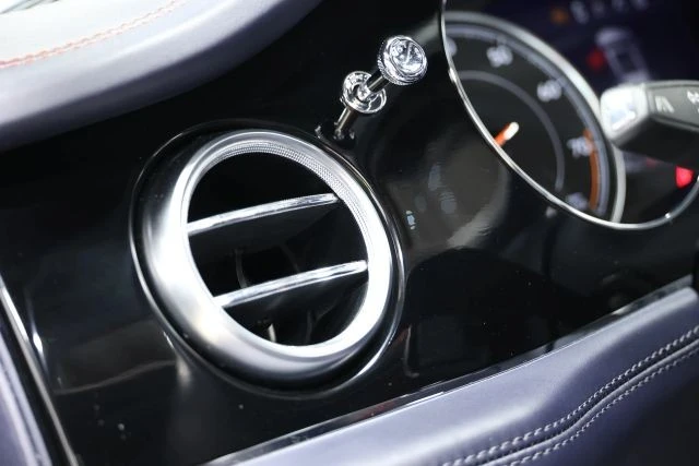2019 Bentley Bentayga - Image 23 of 31
