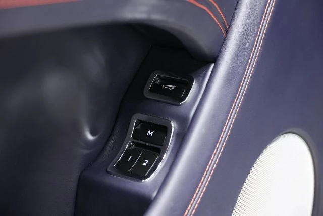 2019 Bentley Bentayga - Image 13 of 31