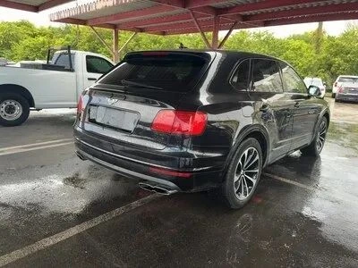 2019 Bentley Bentayga - Image 13 of 13