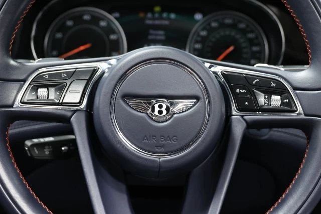 2019 Bentley Bentayga - Image 26 of 31