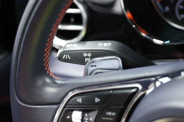 2019 Bentley Bentayga - Image 27 of 31