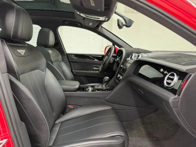 2019 Bentley Bentayga - Image 12 of 31
