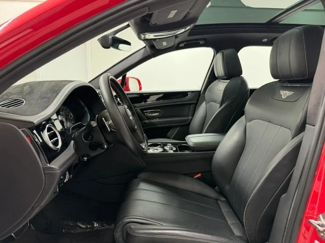 2019 Bentley - Image 13 of 31